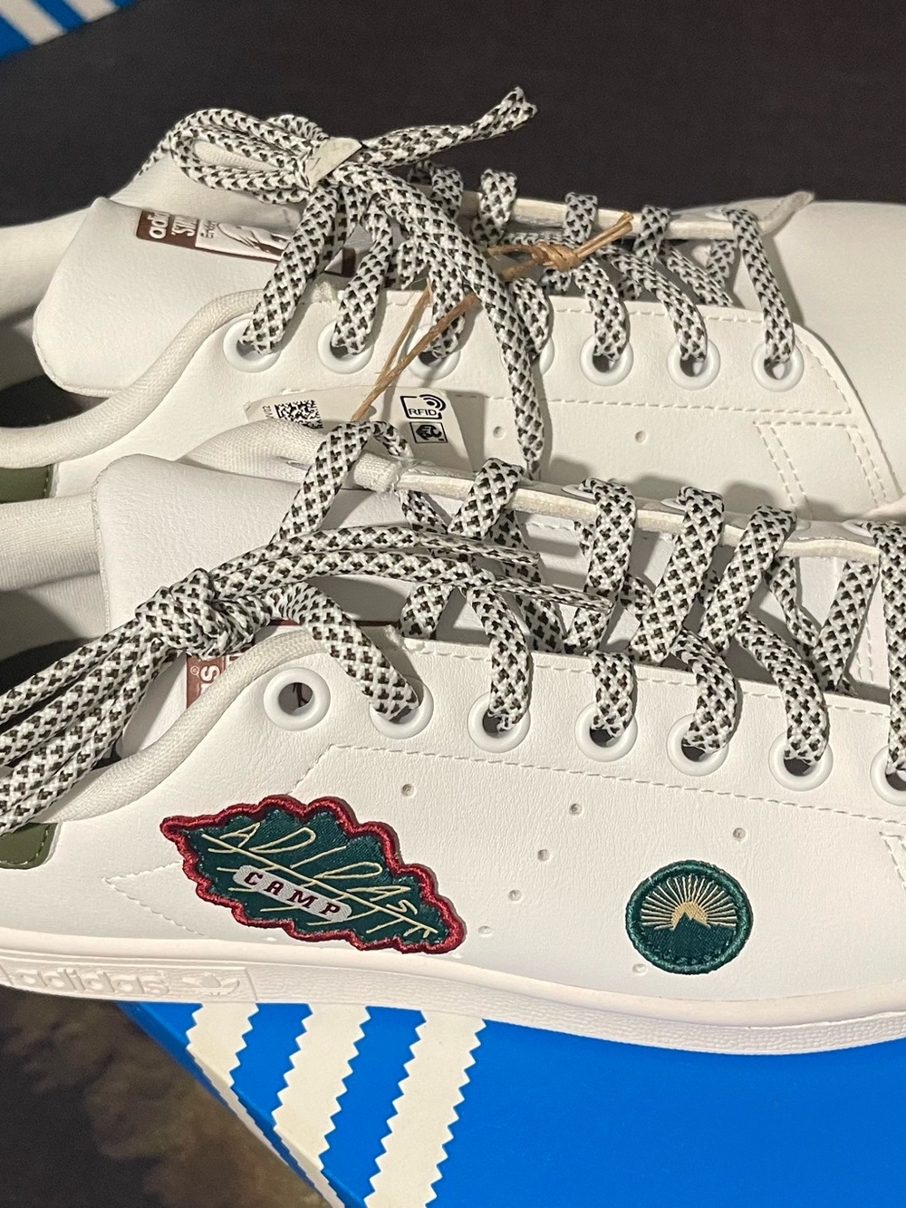 adidas White Sneakers with Black-Patterned Laces and Embroidered Patches